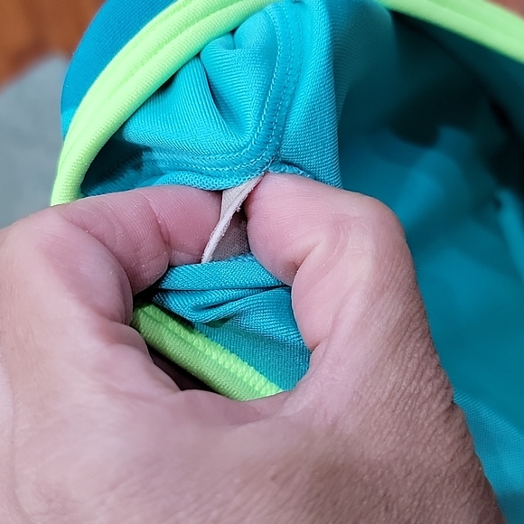 NWT plus size Under Armour sports bra - Picture 5 of 8